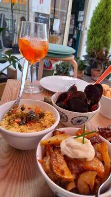 L'ape Italian Lounge