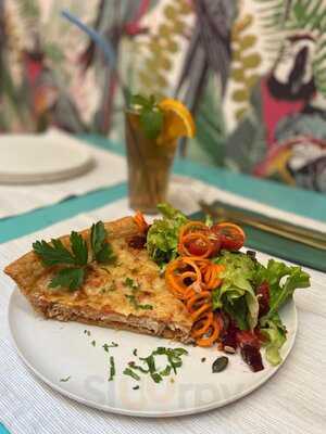 Le Comptoir D'alex At L' Appartement By Nana Ki