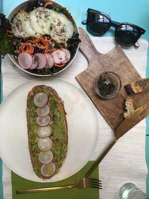 Le Comptoir D'alex At L' Appartement By Nana Ki