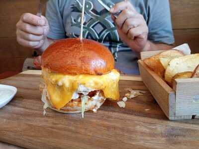 Combagagem Hamburgueria Café