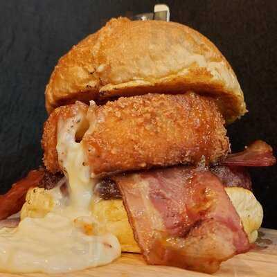 Combagagem Hamburgueria Café