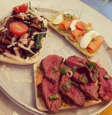 Ptm Downtown Brunch & Cocktails