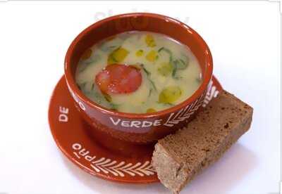 Toca Da Loba / Cova Funda