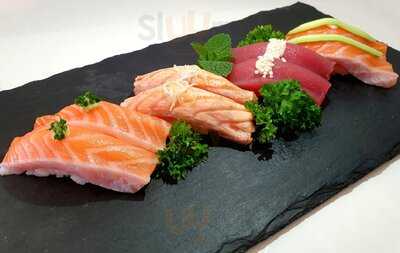 Chirashi Sushi E Ramen