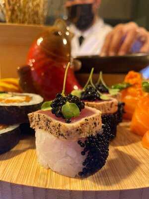 U K I Y O By Joca Castro