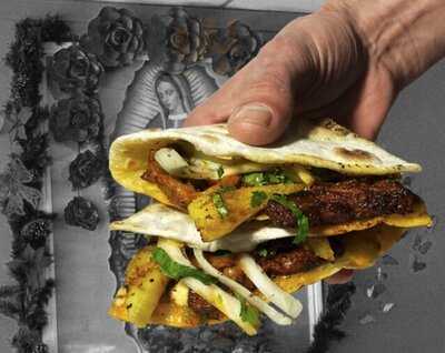 Las Gringas By Food Riders