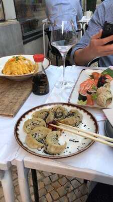 Gyoza Bar