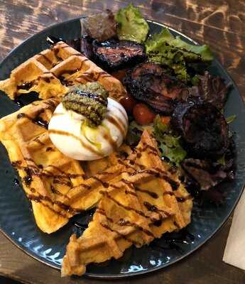 Floresta Cafe By Hungry Biker