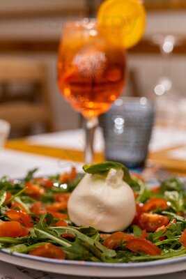 Veramente Pizza & Vino