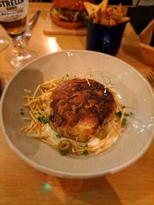 O Balcão Dos Dois Irmãos