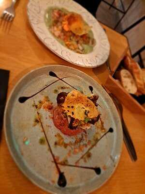 O Balcão Dos Dois Irmãos