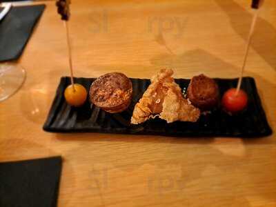 O Balcão Dos Dois Irmãos