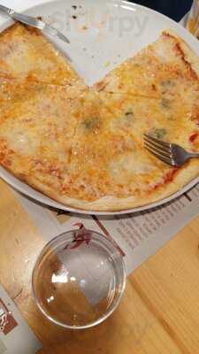 Amanti Di Pizza E Pasta