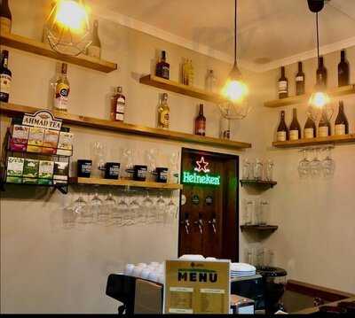 Flavor's Tree Restaurant