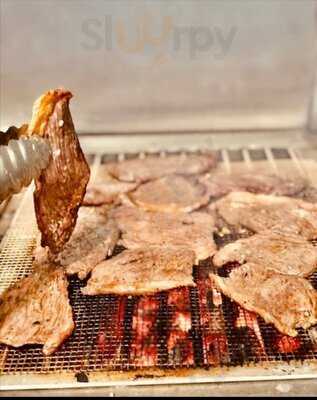 Flavor's Tree Restaurant