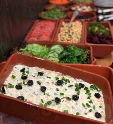 Flavor's Tree Restaurant