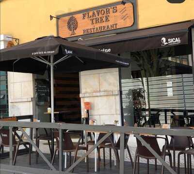 Flavor's Tree Restaurant