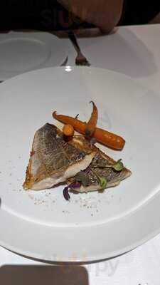 Addverso - Restaurant & Bar