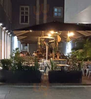 Café Manah Creative Bistrô & Bar