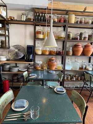 Sem Restaurant & Wine Bar