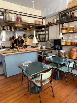 Sem Restaurant & Wine Bar