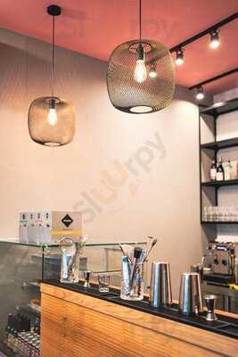 Tostaria Bar / Cozinha De Bairro