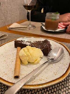 Feitoria Rest & Lounge