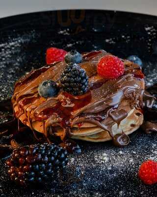 Tasty Brunch Lounge Bar