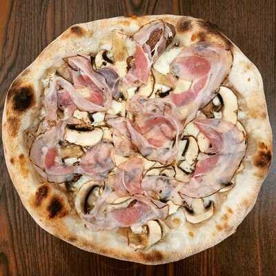 Pizzeria La Pecora Nera