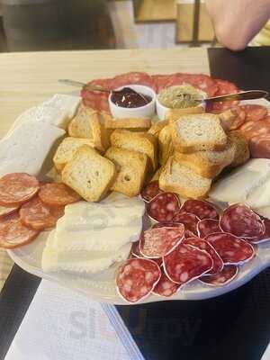 Baixada Brewery & Co