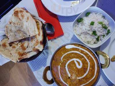 Catmandoo Restaurant & Beer Bar