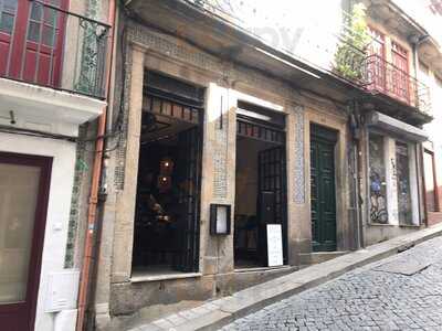 Look.sharp Retail Cafe