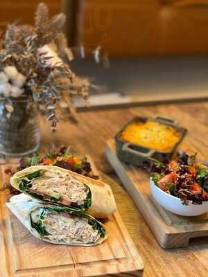 Look.sharp Retail Cafe