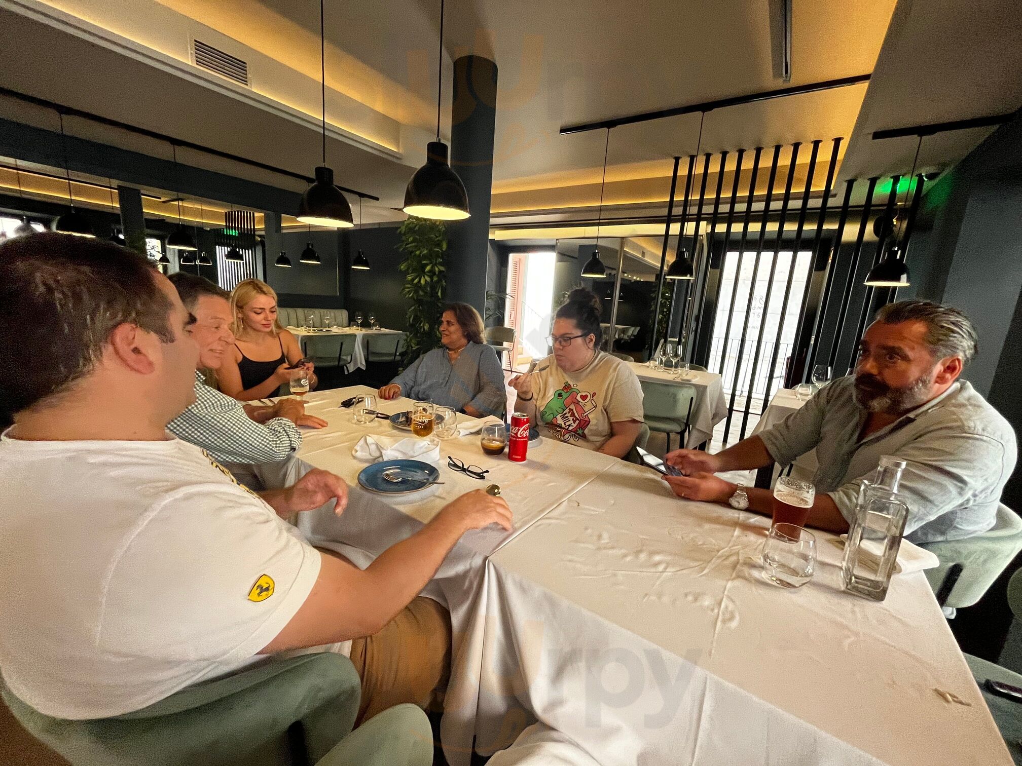 Hiroo Fusion Sushi By Sabores No Páteo