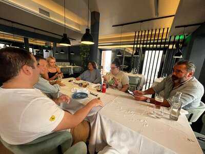 Hiroo Fusion Sushi By Sabores No Páteo