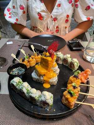Kaira Sushi