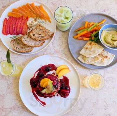 Jac Brunch & Concept Store