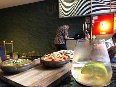 Curioso Cocktail Bar