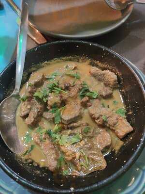 Manu Restaurante & Tapas Bar