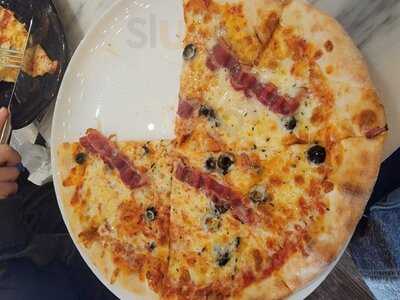 Alho Lisboa Pizzeria Takeaway