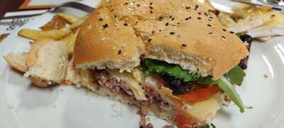 Penha França - Hamburgueria Artesanal