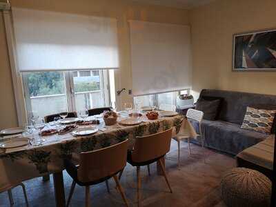 Eatwith: Manuel Of Lisbon