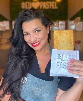 A Pastelaria By Carol Thomé