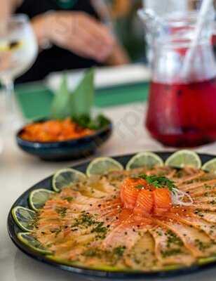 Barko Restaurante & Bar