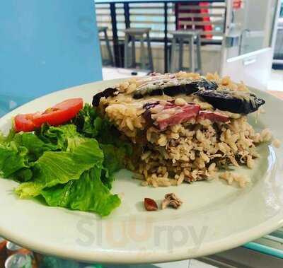 100 Igual Café E Petiscos