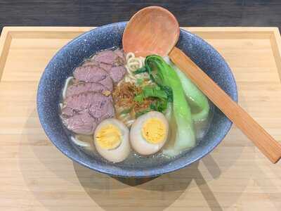 Ludan Noodle Bar & Asian Fusion