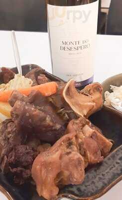 Restaurante à Narcisa