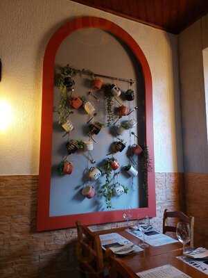 L-tasca By Maria Peixeira