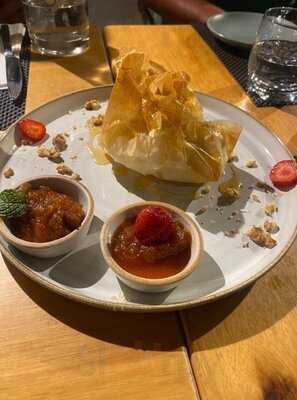 Mahalo Restaurant And Bar