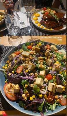 Mahalo Restaurant And Bar